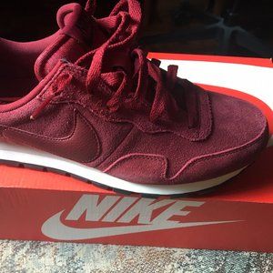 NWT Nike Air Pegasus 83 Maroon Suede Mens Size 9.5